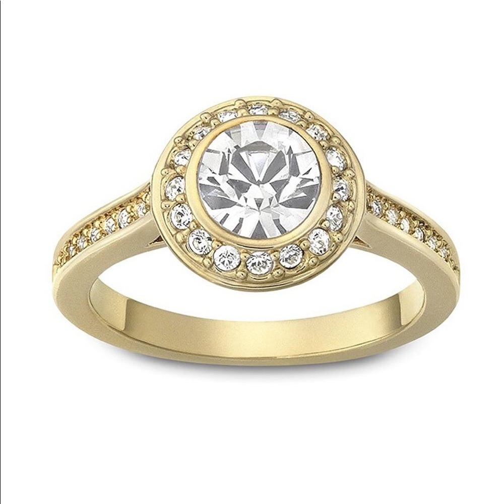 Size 7, Swarovski Ring